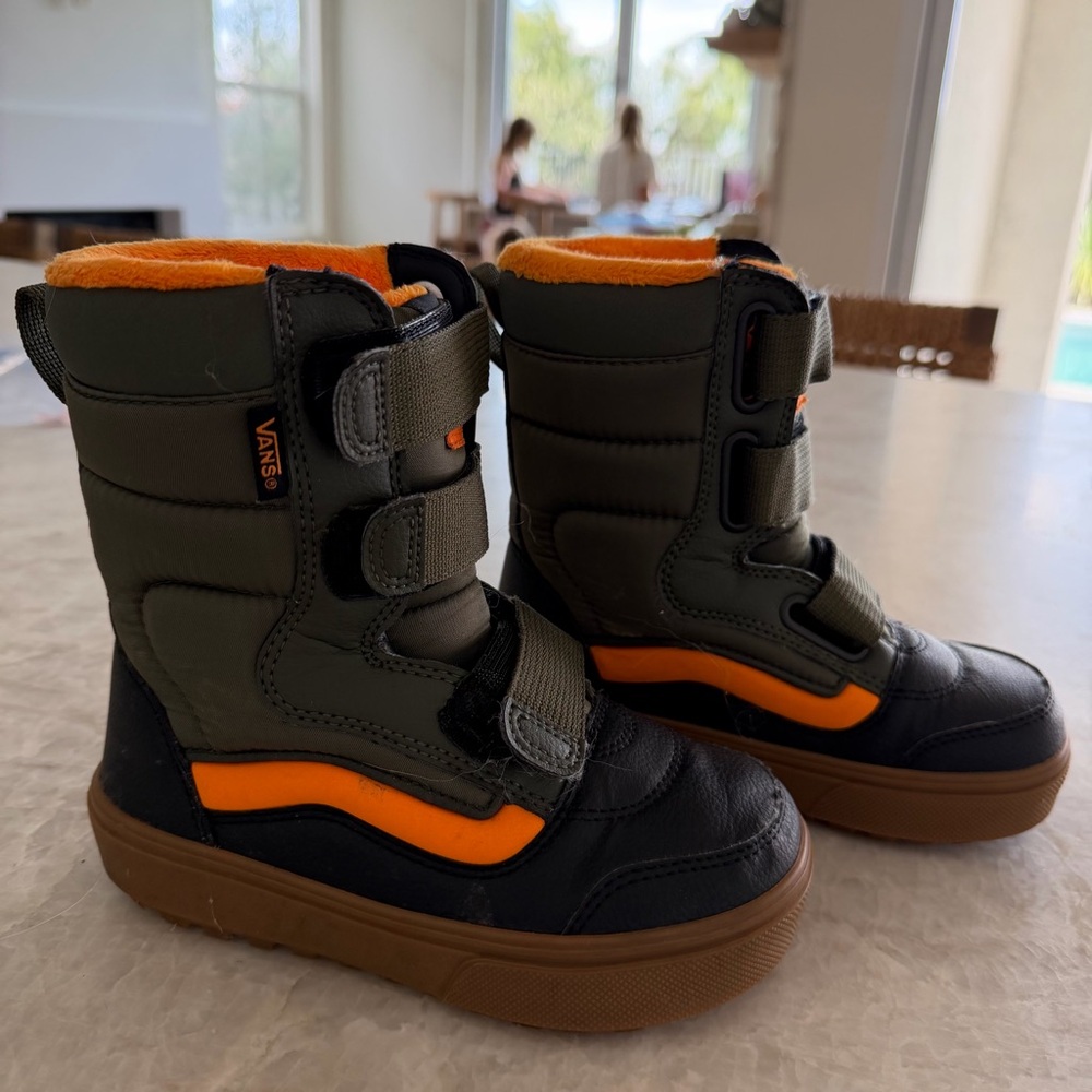 Vans Kids Snow Cruiser - Black and Orange